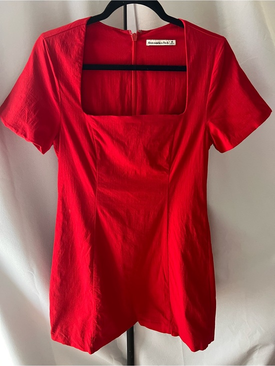 Abercrombie & Fitch Dresses & Skirts - Abercrombie & Fitch Red Short-Sleeve Square-Neck Mini Dress